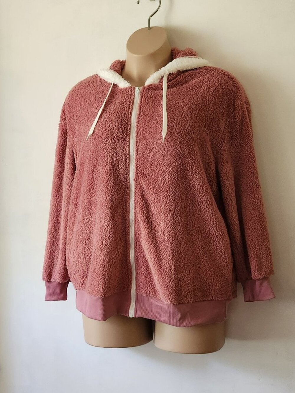 Shein fleece hoodie jacket sz 3X pink white EUC